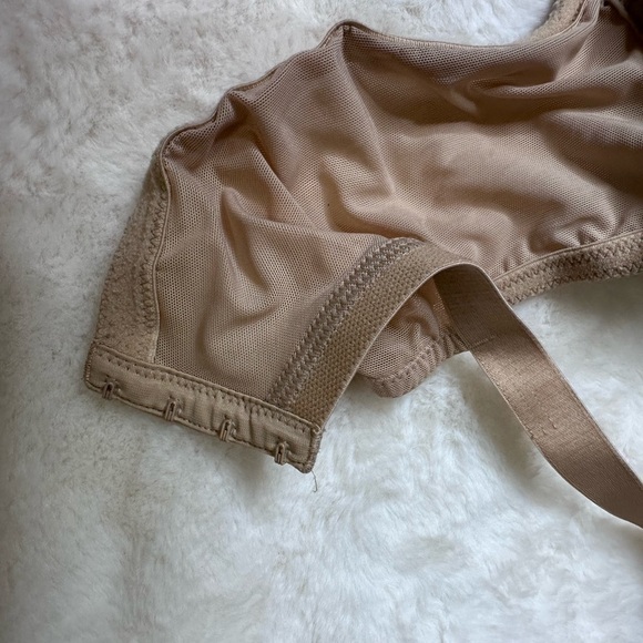 Cacique Bra - Picture 7 of 10